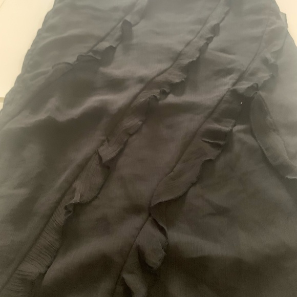 NWOT frilly black midi skirt - Picture 5 of 7